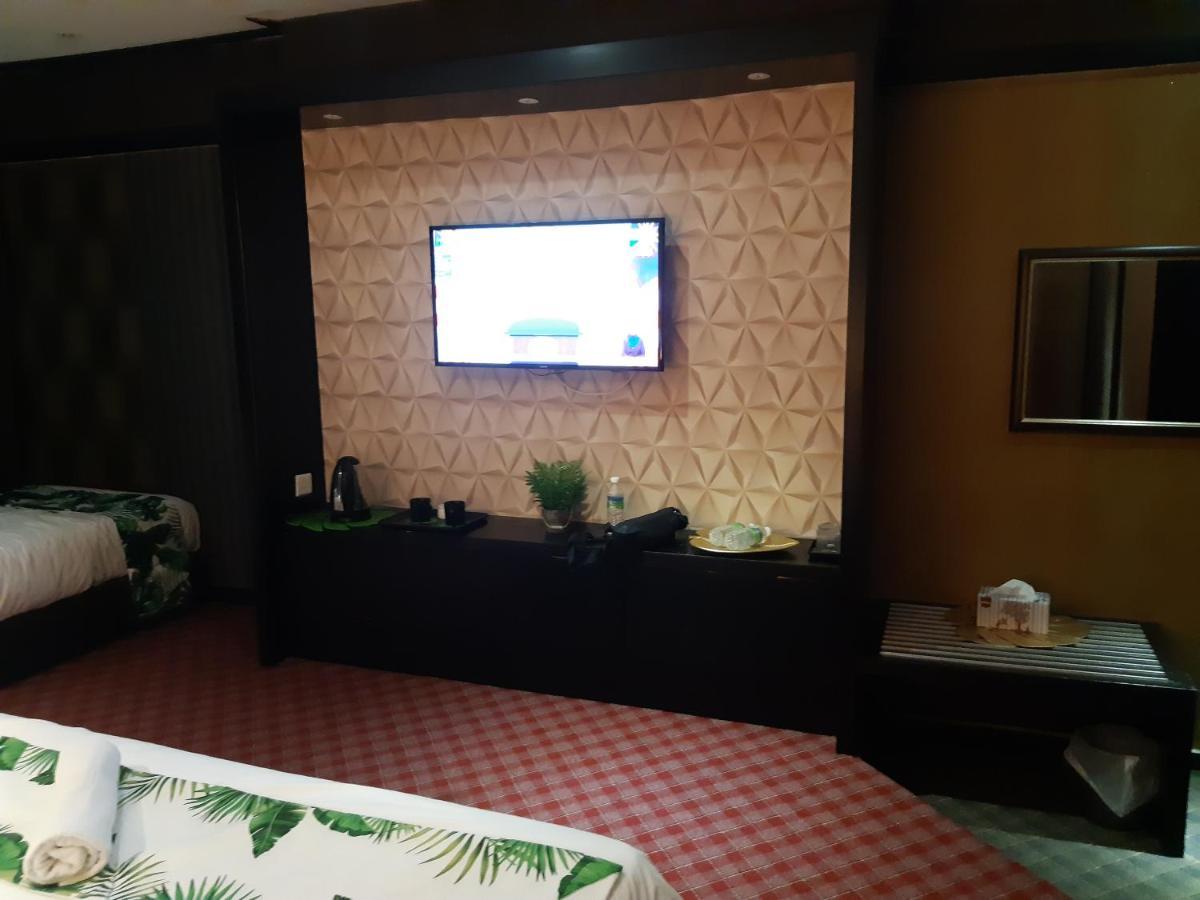 Grandeur Hotel And Spa Malacca Bagian luar foto