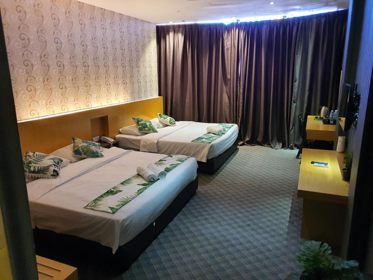 Grandeur Hotel And Spa Malacca Bagian luar foto