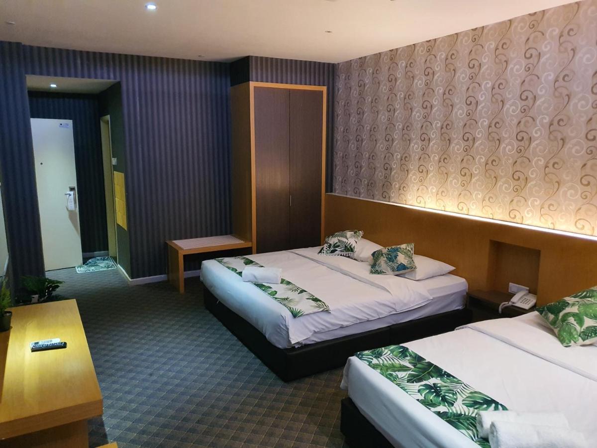 Grandeur Hotel And Spa Malacca Bagian luar foto